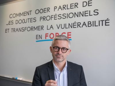 Comment oser parler de ses doutes professionnels et transformer la vulnérabilité en force